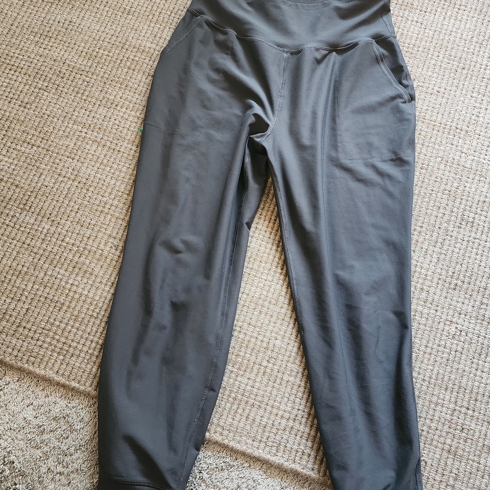 Old Navy Women's Charcoal Joggers